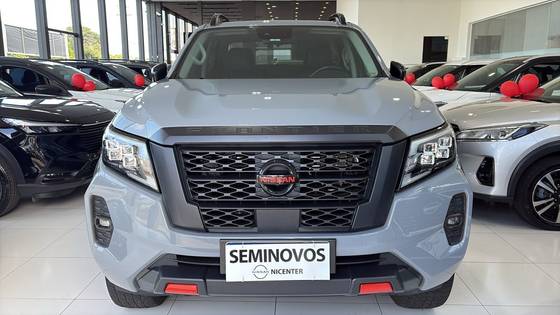 NISSAN FRONTIER 2.3 16V TURBO DIESEL PRO4X CD 4X4 AUTOMÁTICO